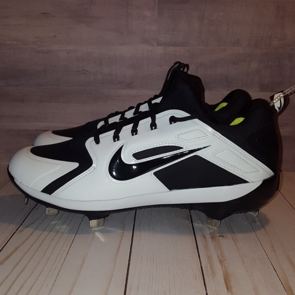 Nike Alpha Huarache Elite Metal Baseball Cleats